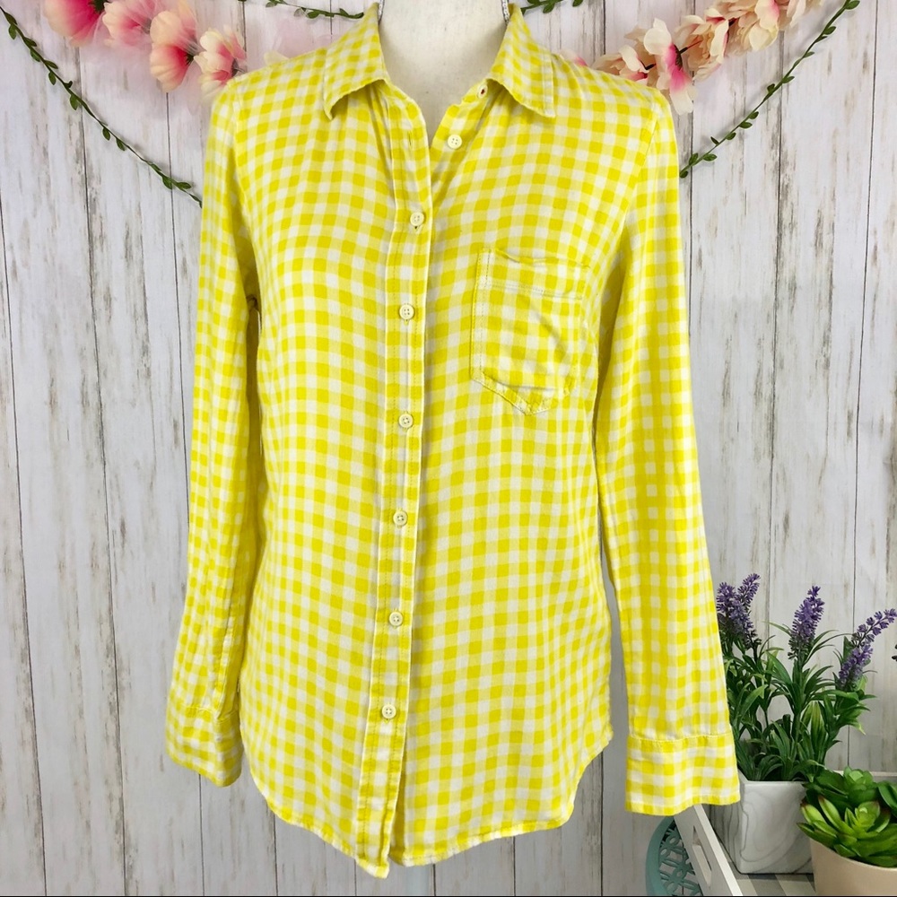 GAP Gingham Fitted Boyfriend Shirt